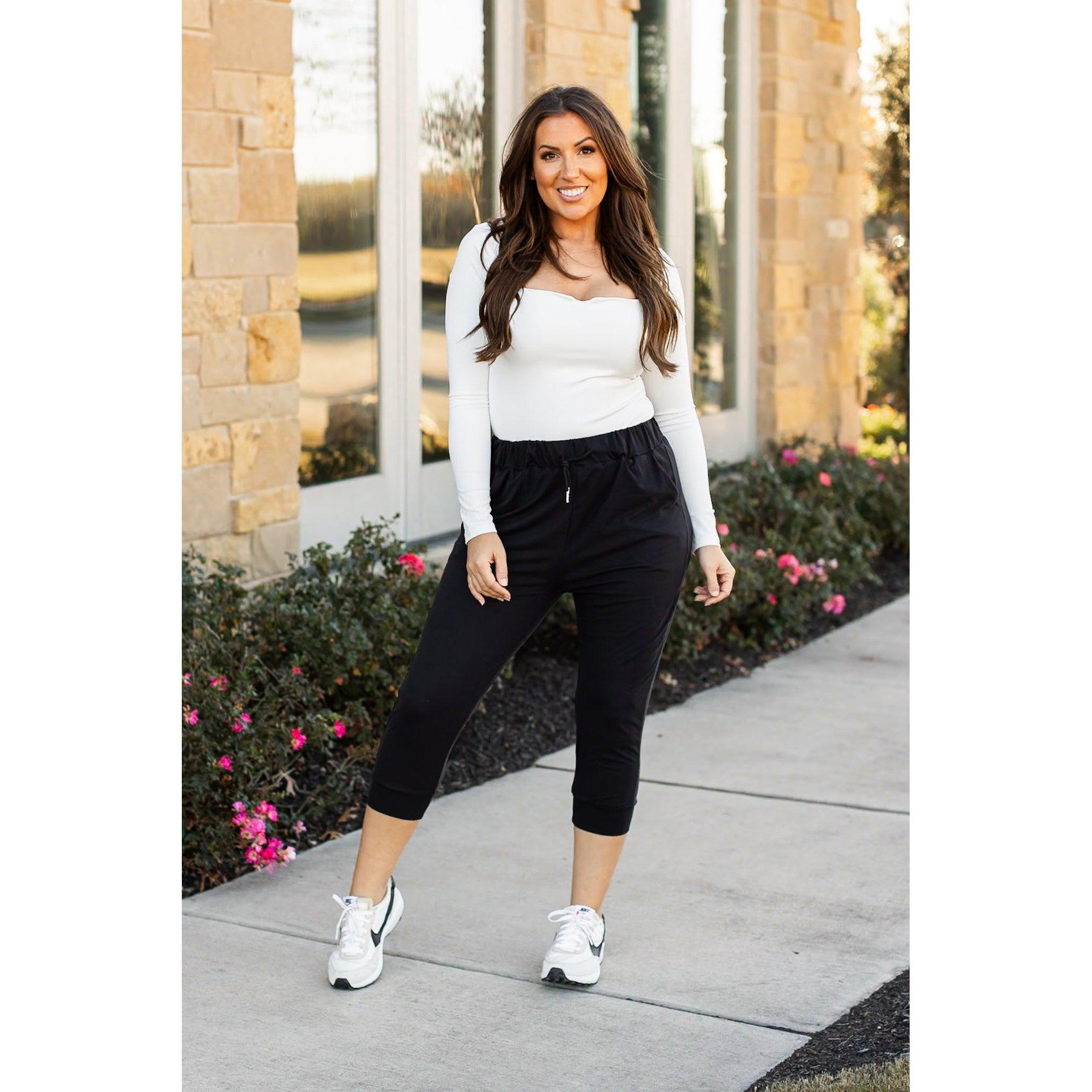 PreOrder | The Sierra - Cropped Joggers
