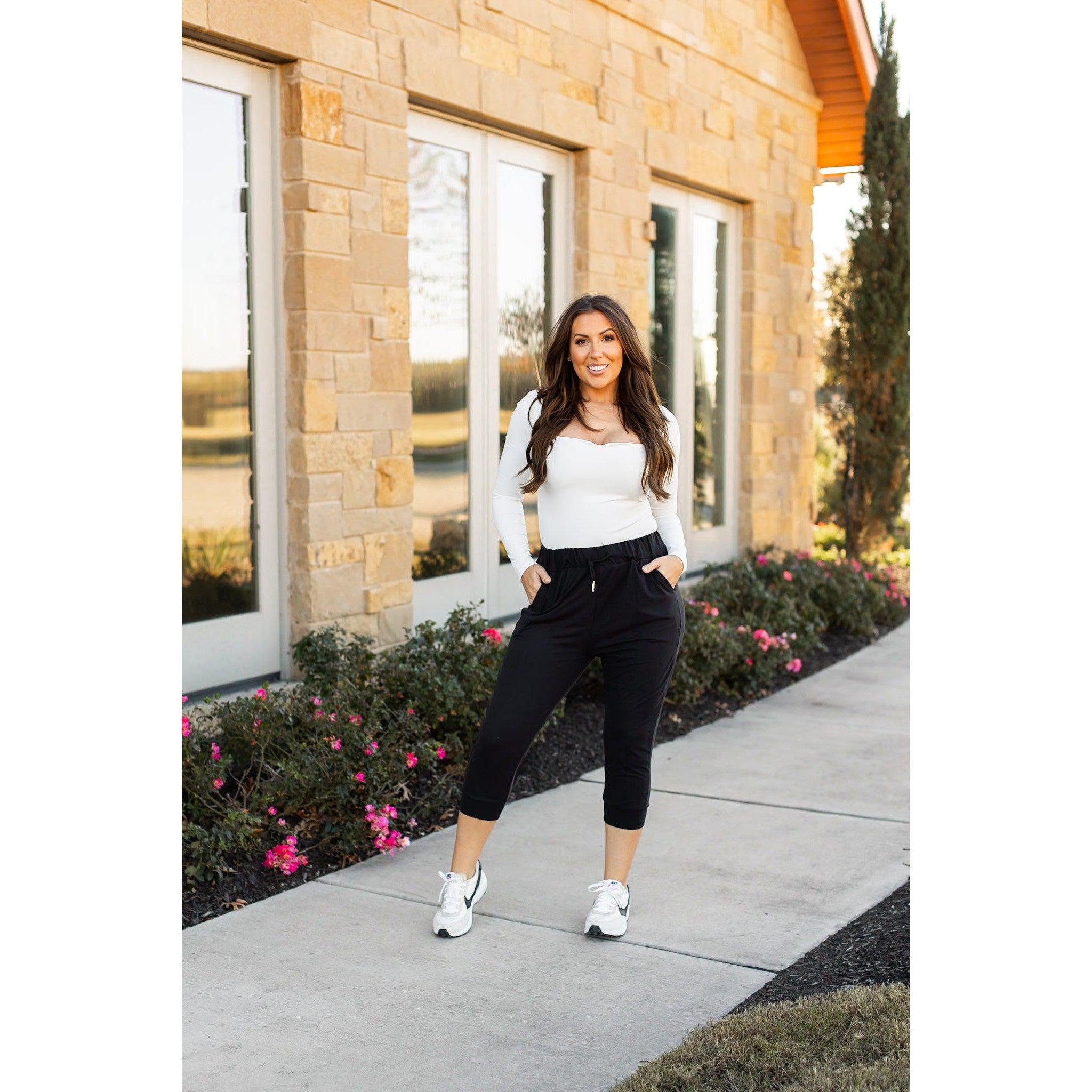 PreOrder | The Sierra - Cropped Joggers