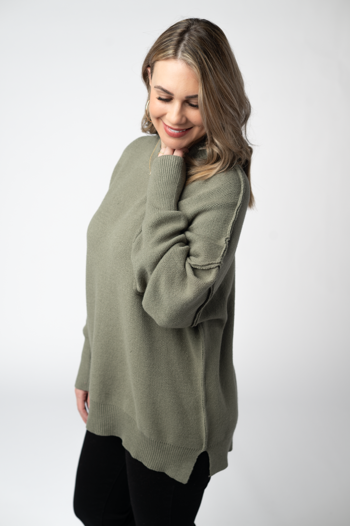 Aurora Cozy Sweater - Light Olive