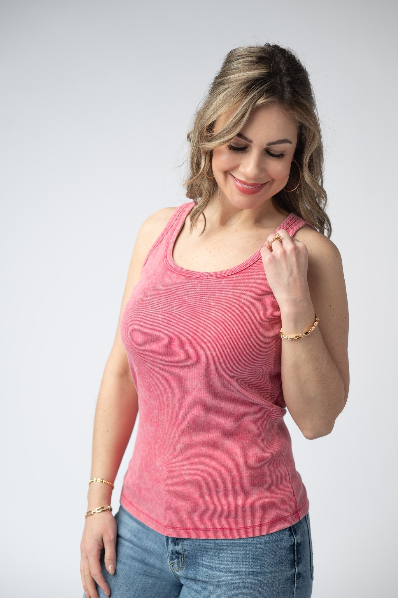 Audrey Vintage Wash Tank - Red