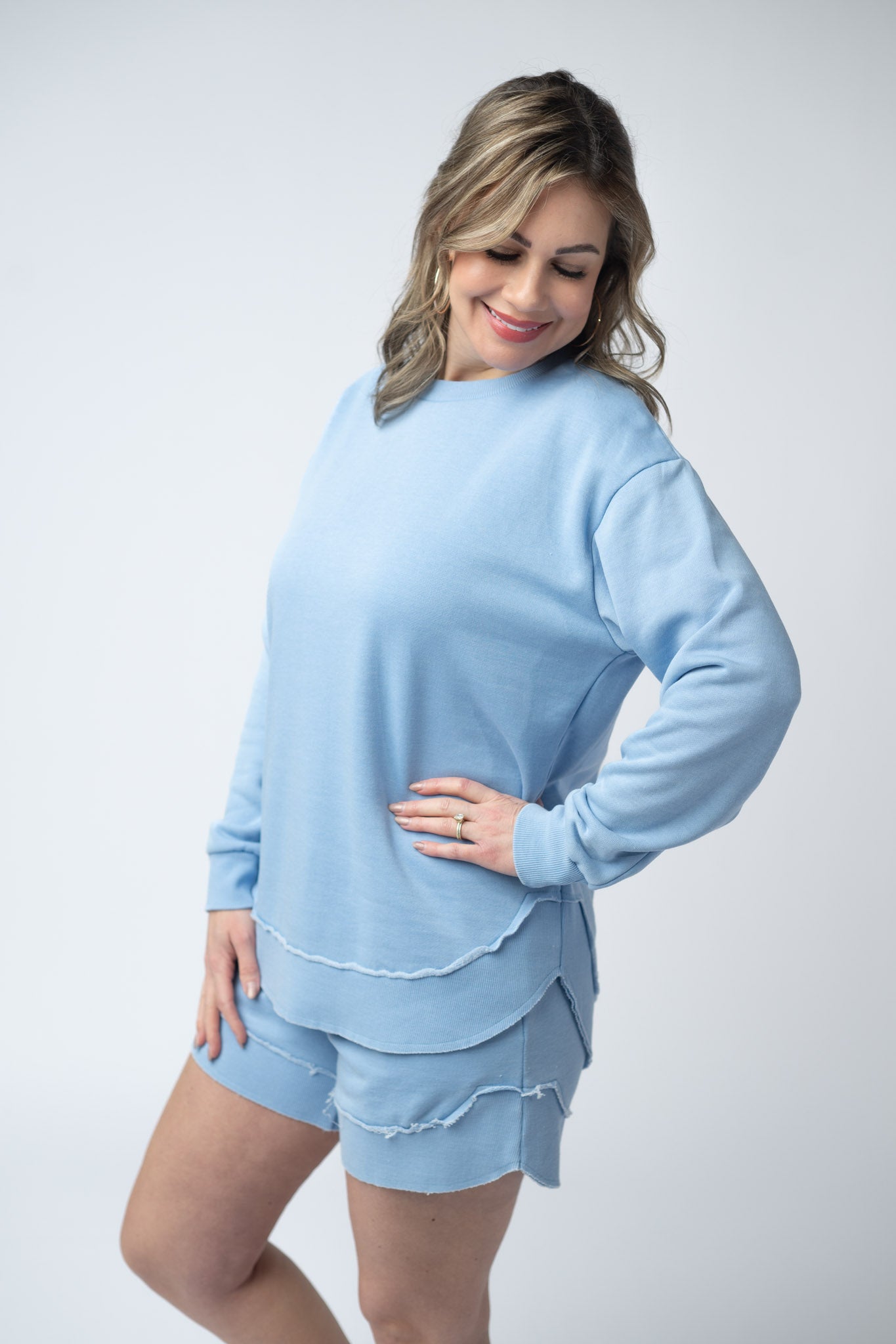 Vintage Wash Pullover - Dusty Blue
