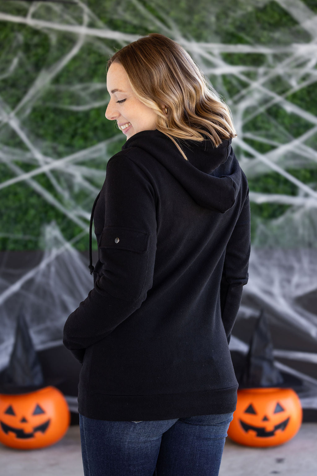 Pixie Pocket Halfzip Hoodie - Black