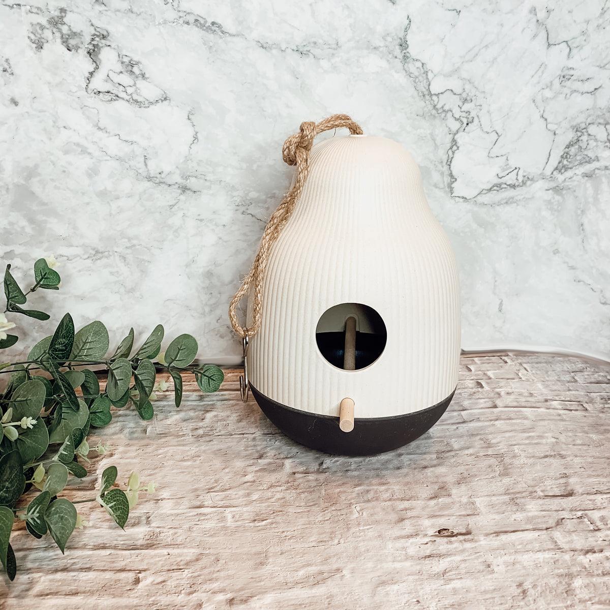 Hanging Bird Feeder, Modern Look