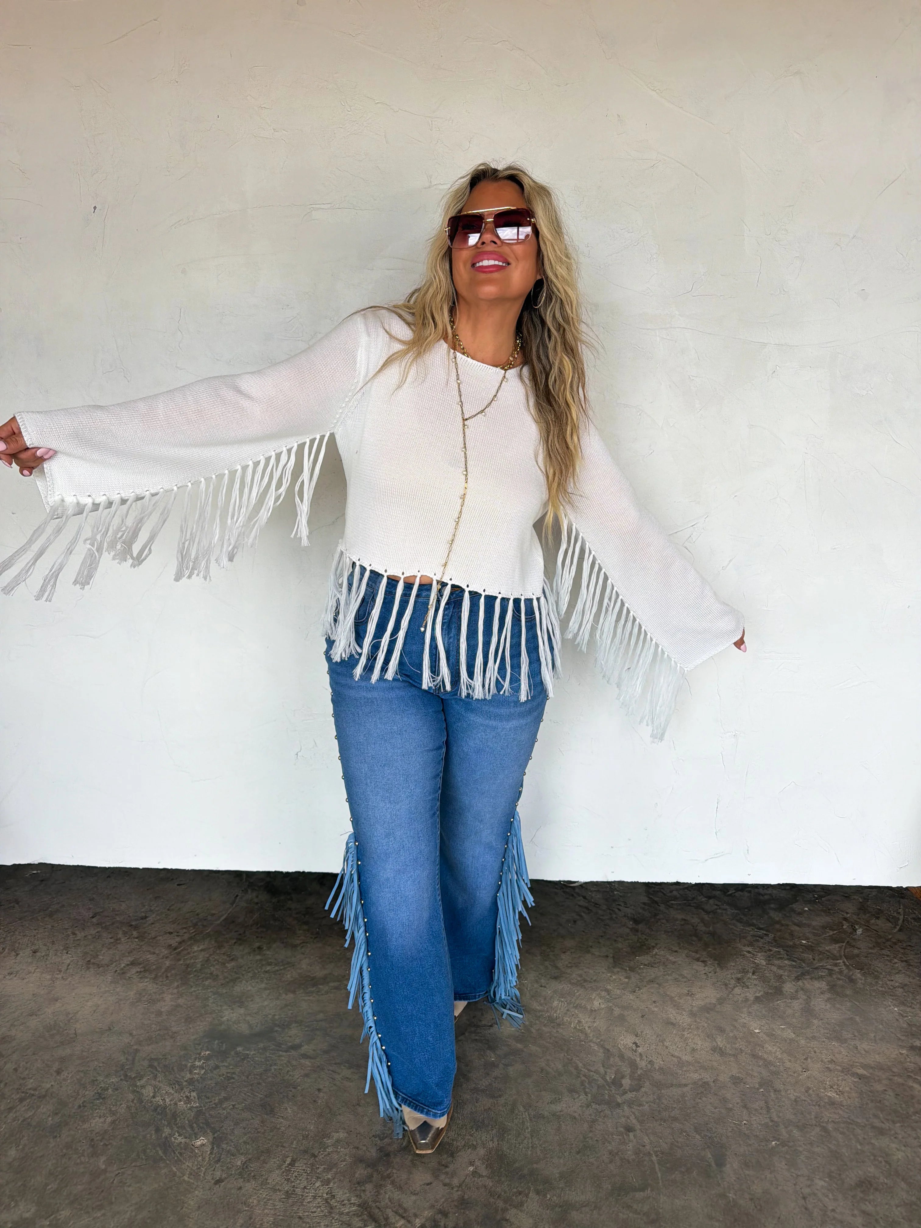 PREORDER- FRINGE BENEFITS TOP