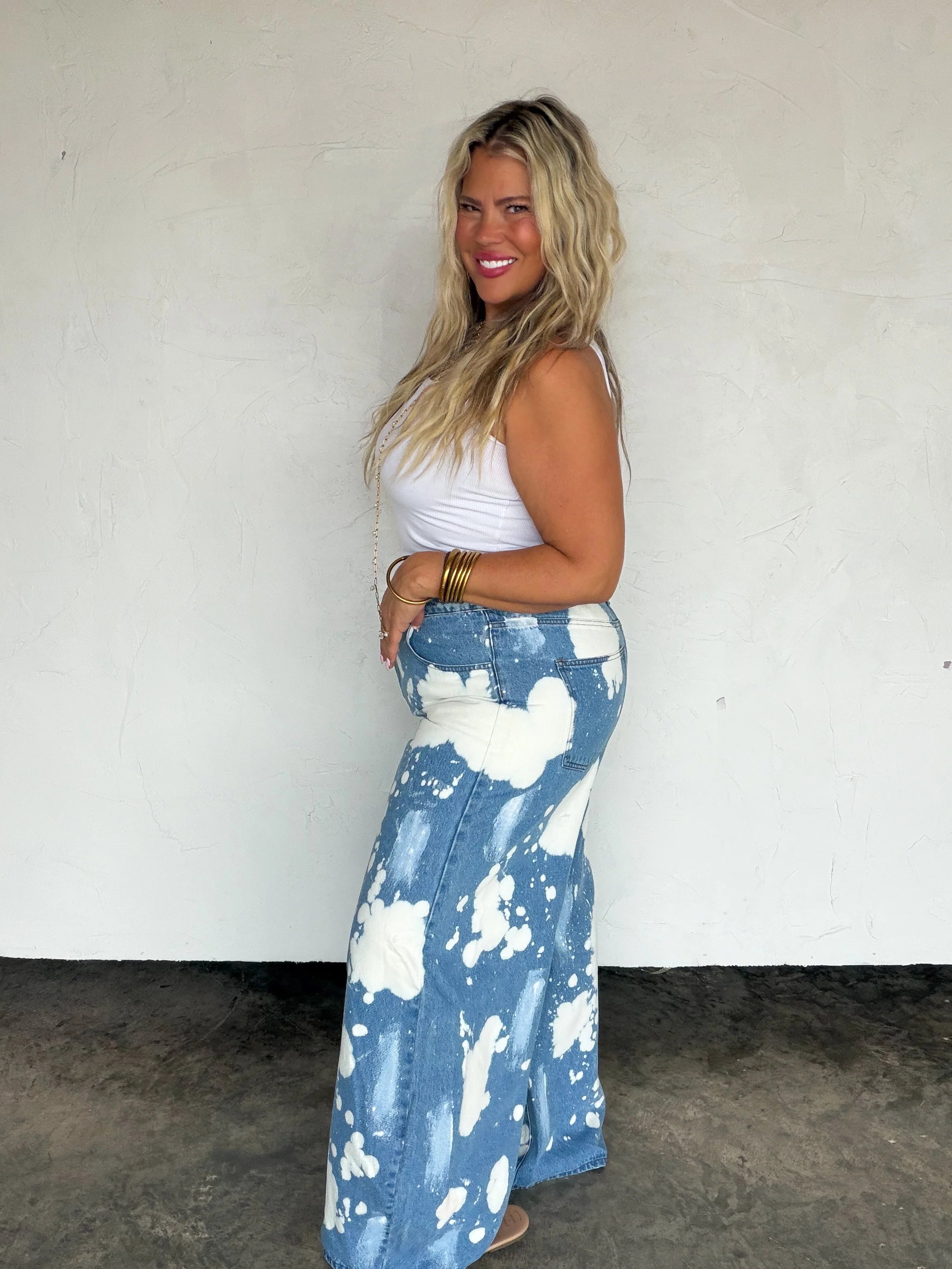 PREORDER- BLEACHED OUT BABE JEANS