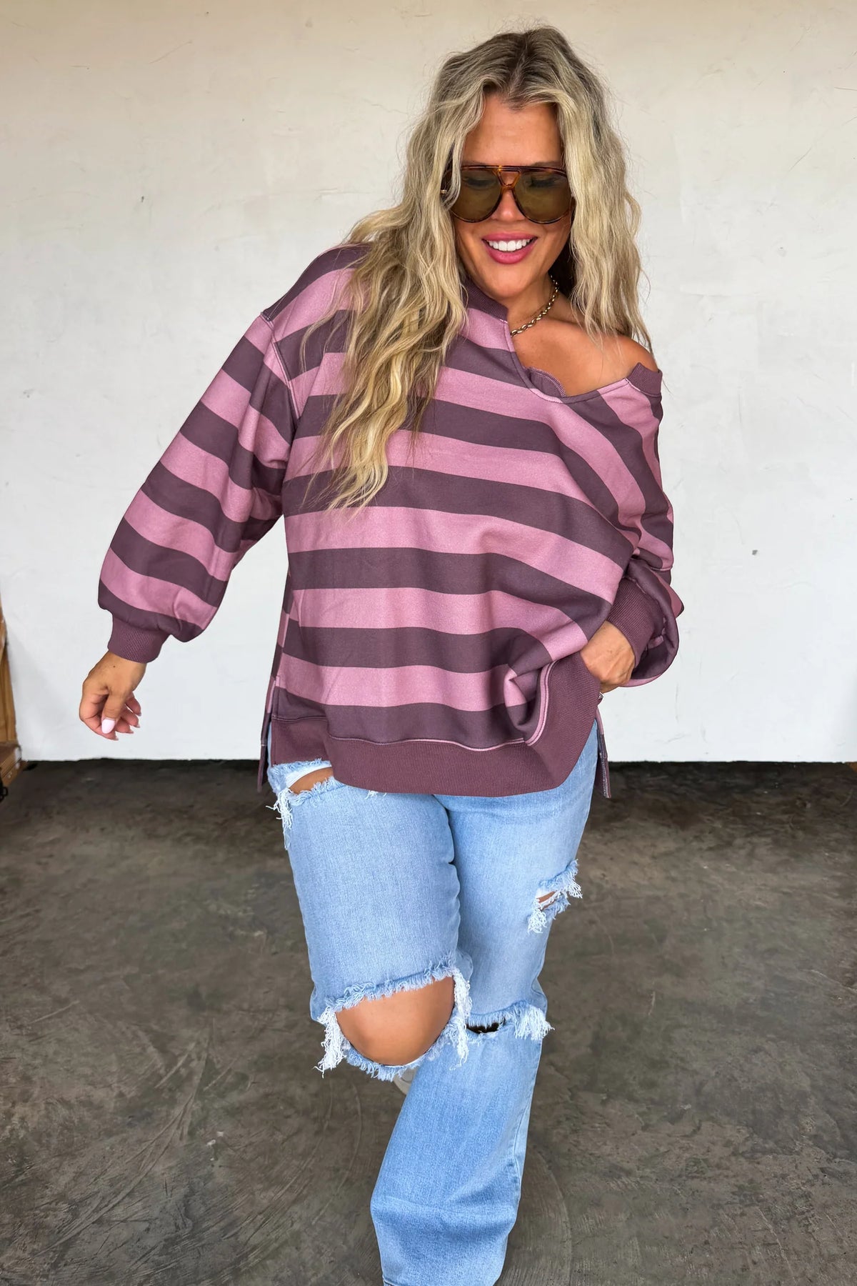 PREORDER- LIVED IN OVERSIZED PULLOVER