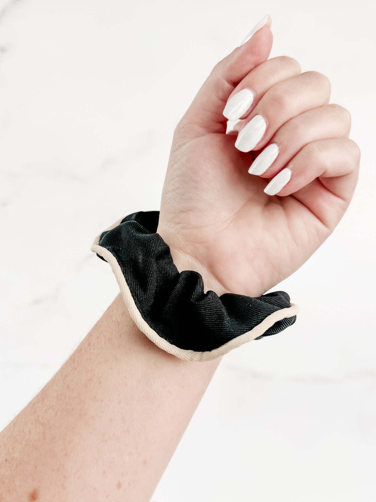 Neutral Duo Scrunchies FINAL SALE