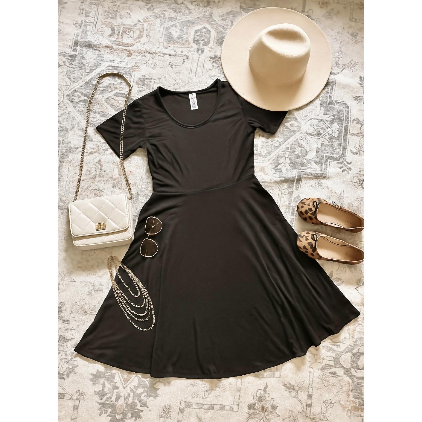 Ready to Ship | The Dakota Dress
