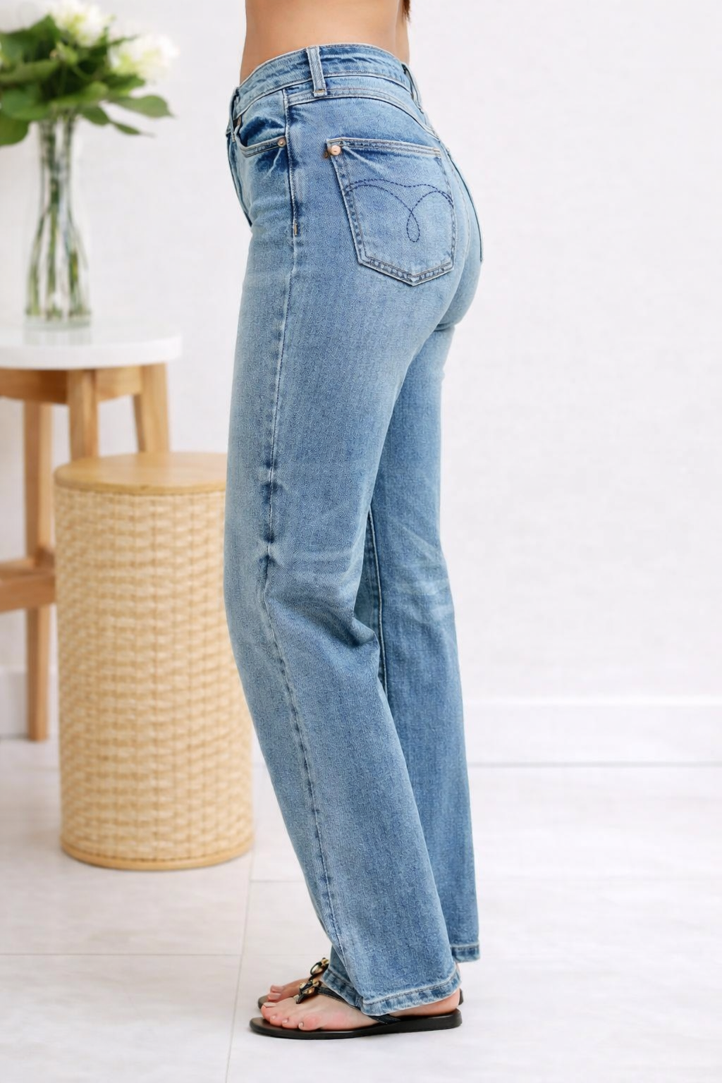 Judy Blue Contour Slim Straights