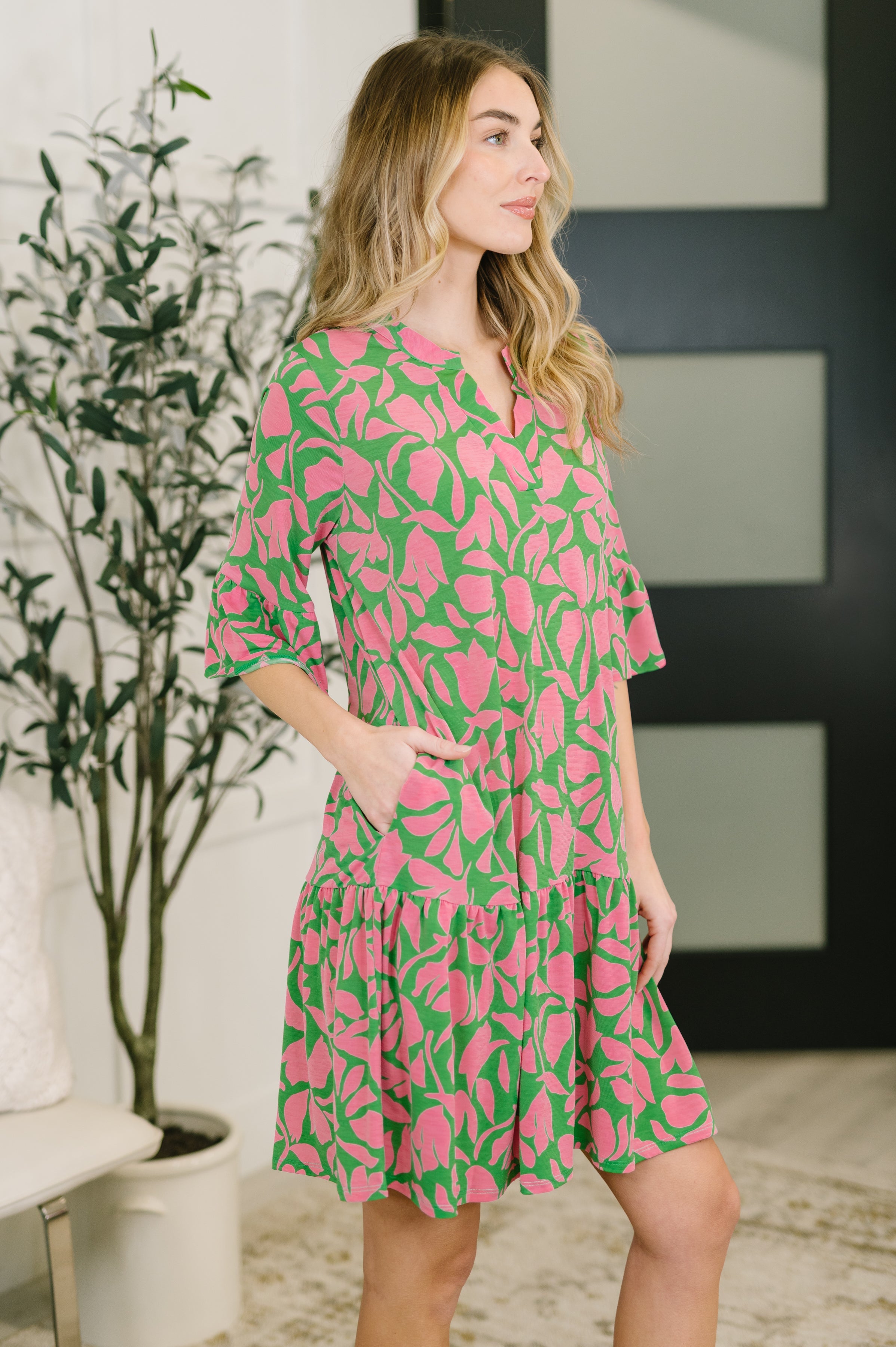 Lizzy Sunday Dress in Emerald Abstract Floral-