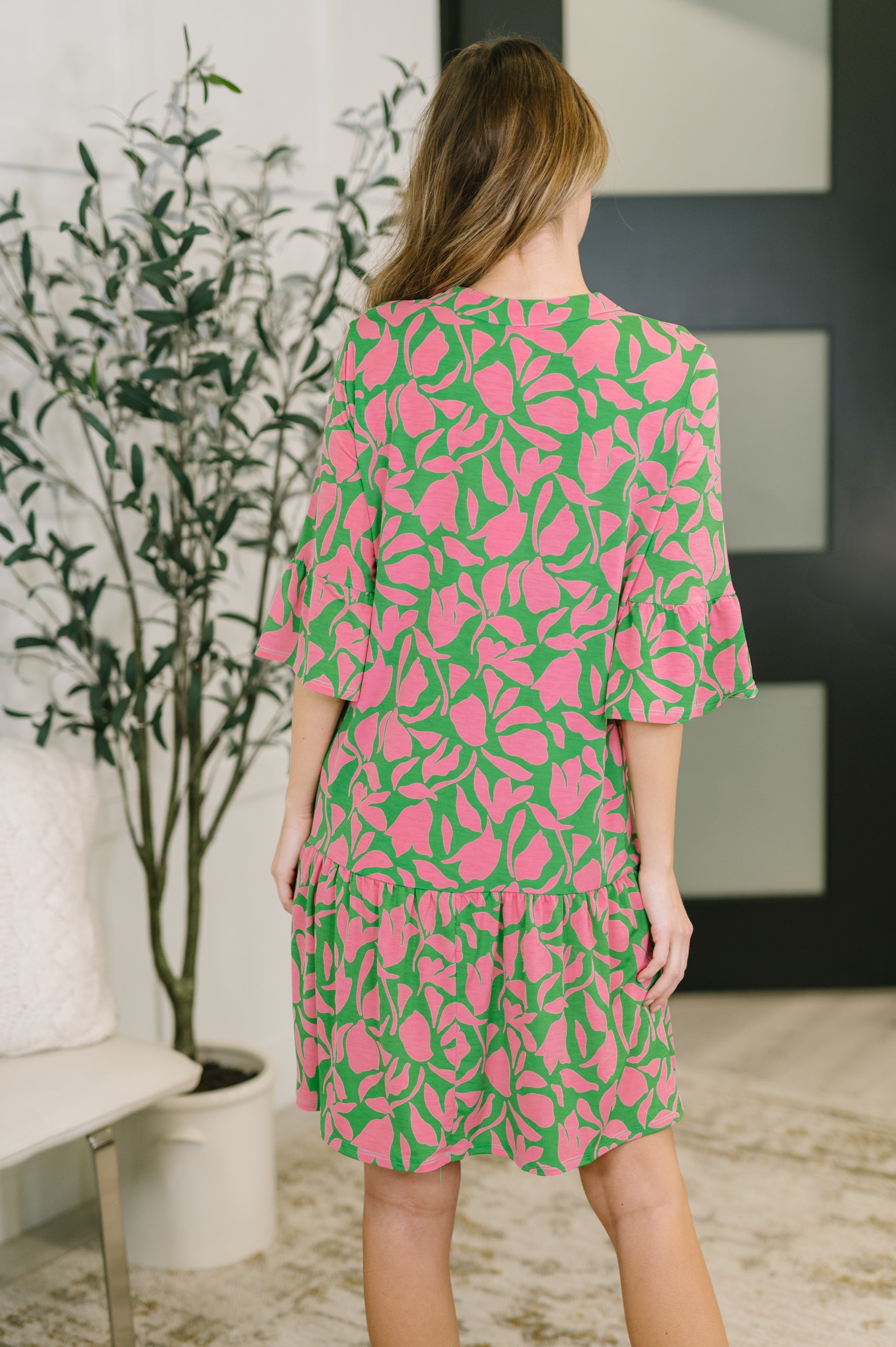Lizzy Sunday Dress in Emerald Abstract Floral-