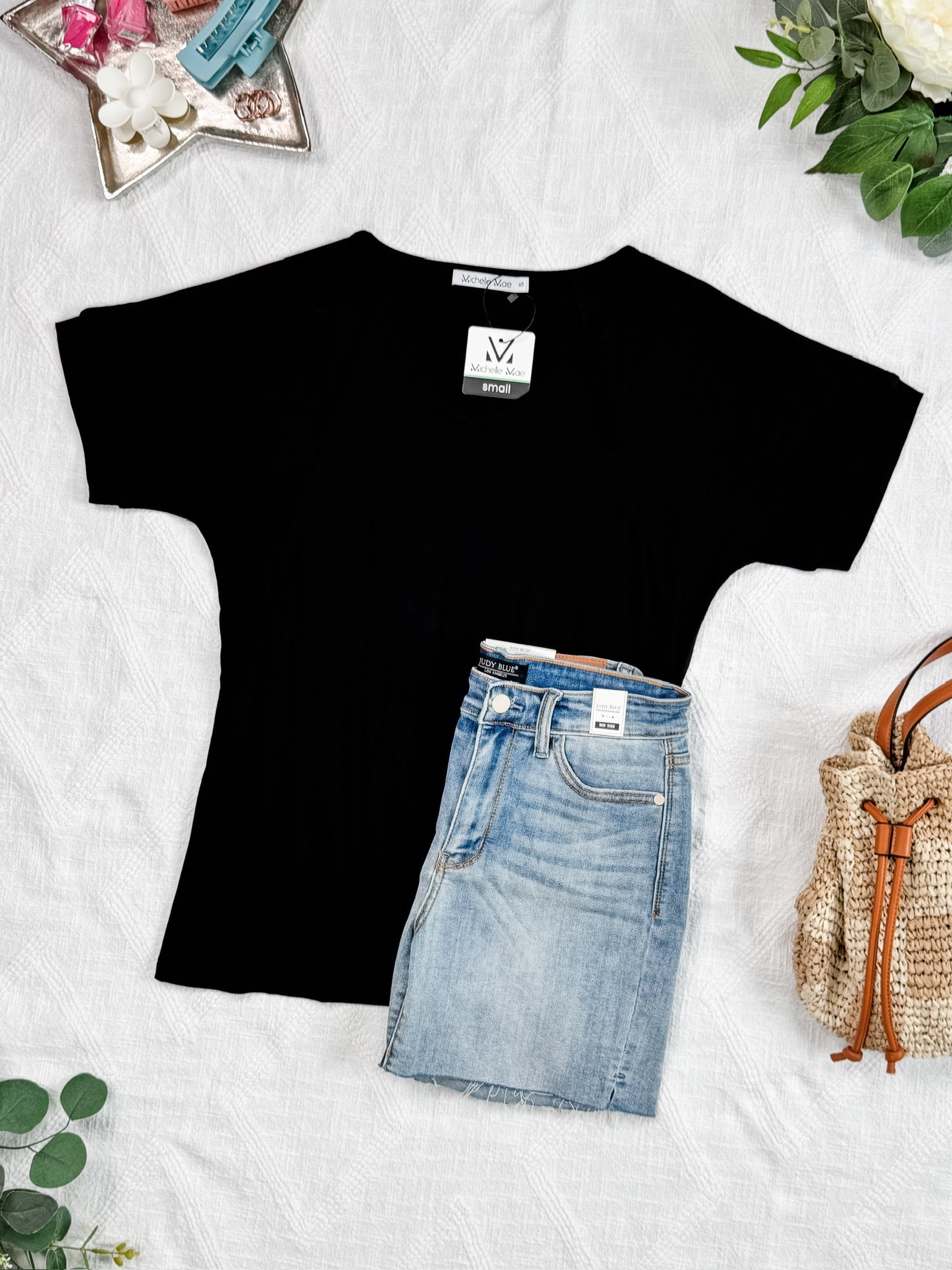 Bamboo V Neck Tee - Black