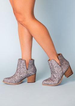 Fiera Booties in Pewter - Rural Haze