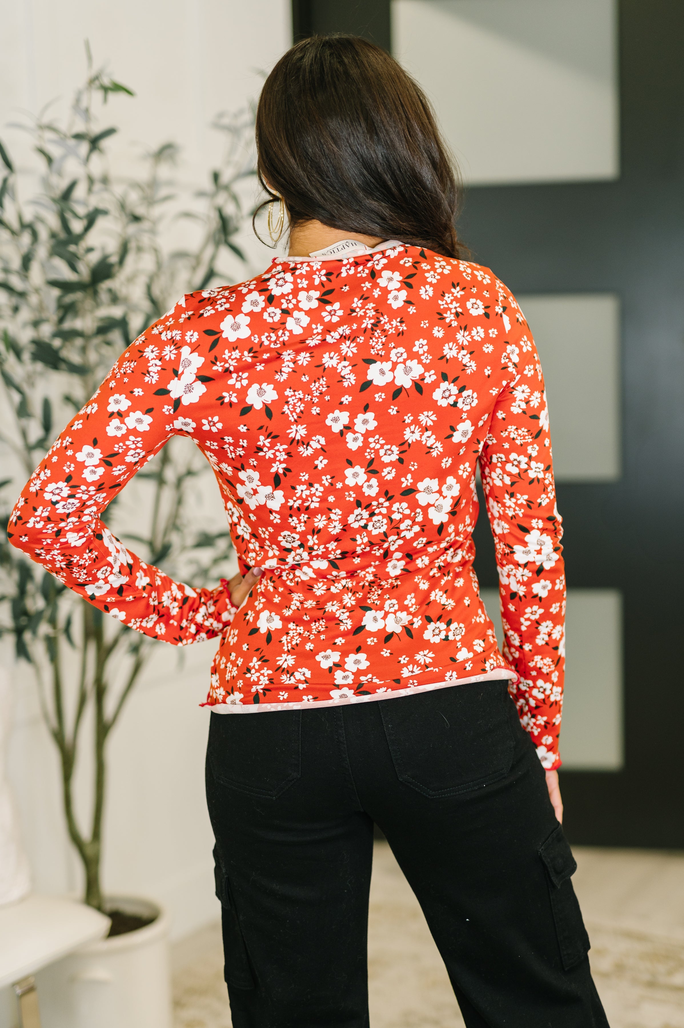 Somethings in the Air Lettuce Hem Longsleeve Top in Vermillion