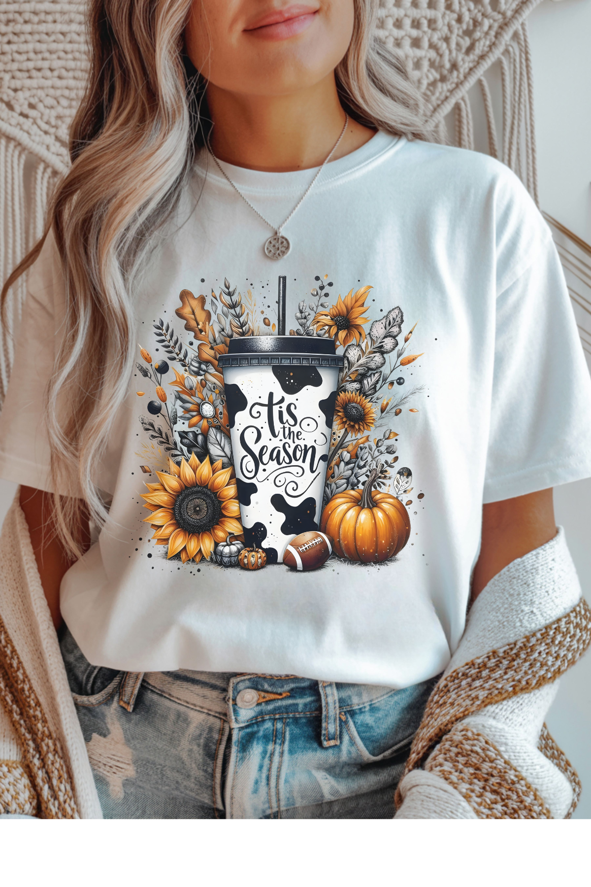 Tis The Season Graphic Tee
