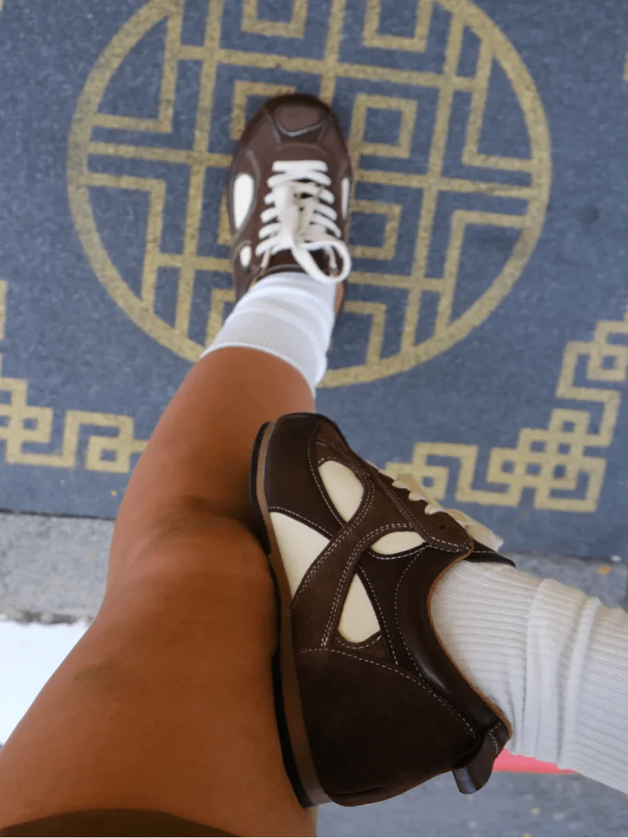 Abigail Sneakers: Stylish Comfort for Your Feet