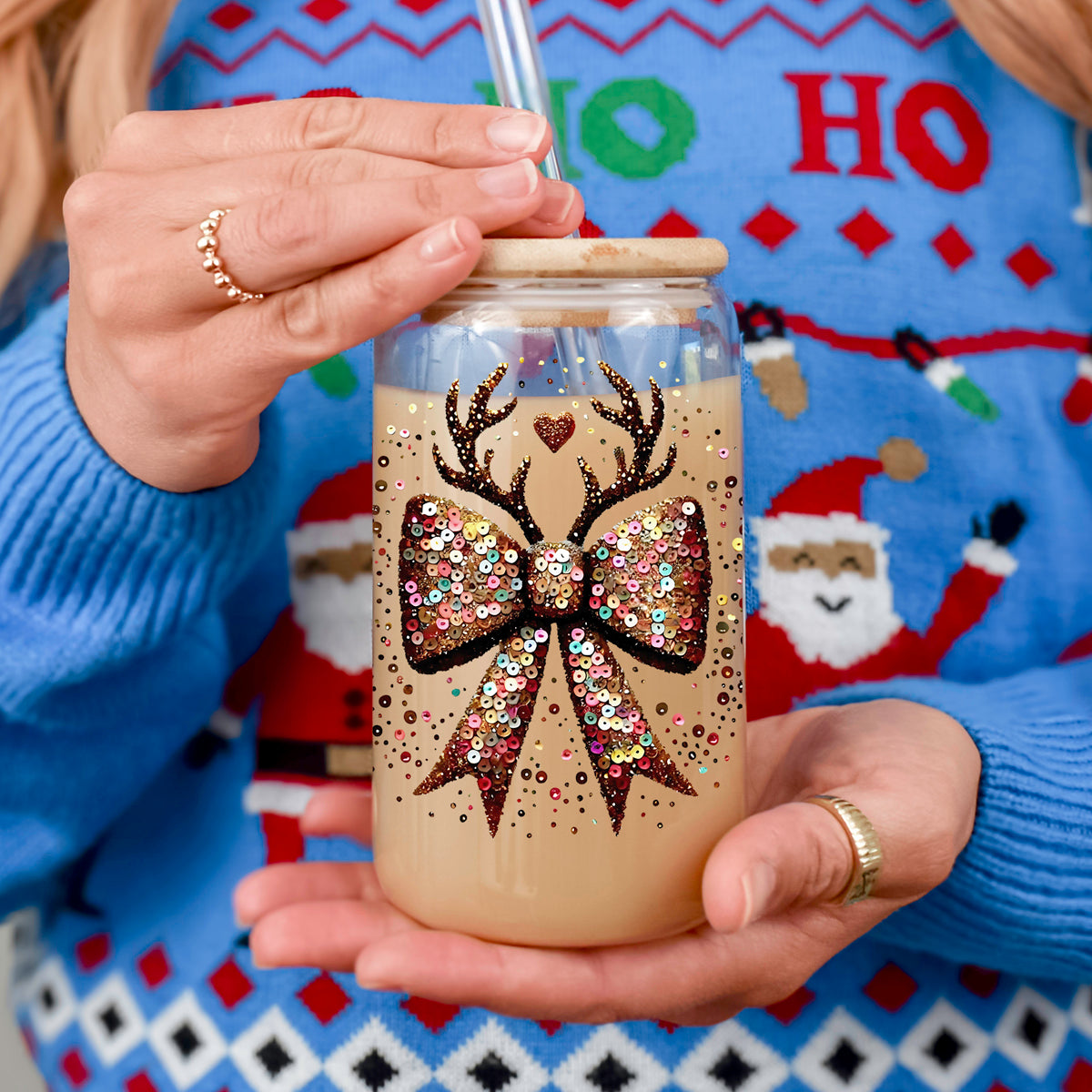 Holiday glass tumblers Glam - Christmas glitter bow reindeer coffee cup bamboo lid - Sequin festive drinkware with straw
Last minute Christmas gifts glitter glass tumbler 17oz - Holiday sequin bow reindeer drinkware bamboo lid straw