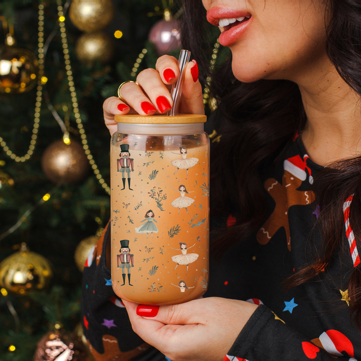 Festive holiday tumbler - whimsical Nutcracker ballet design on glass cup
Nutcracker ballet Christmas cup - pastel tumbler with bamboo lid and straw