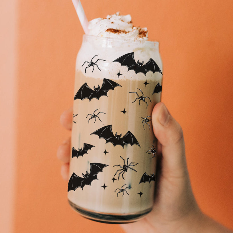 bat spider celebration cup
halloween gathering gift
spooky occasion tumbler
bat pattern party favor