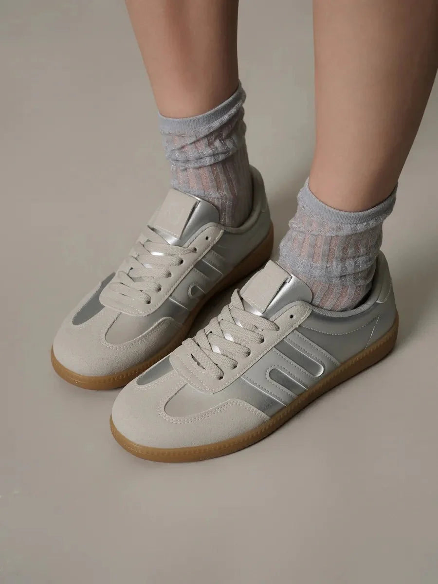 Brenda Sneakers: Perfect for Every Outfit!