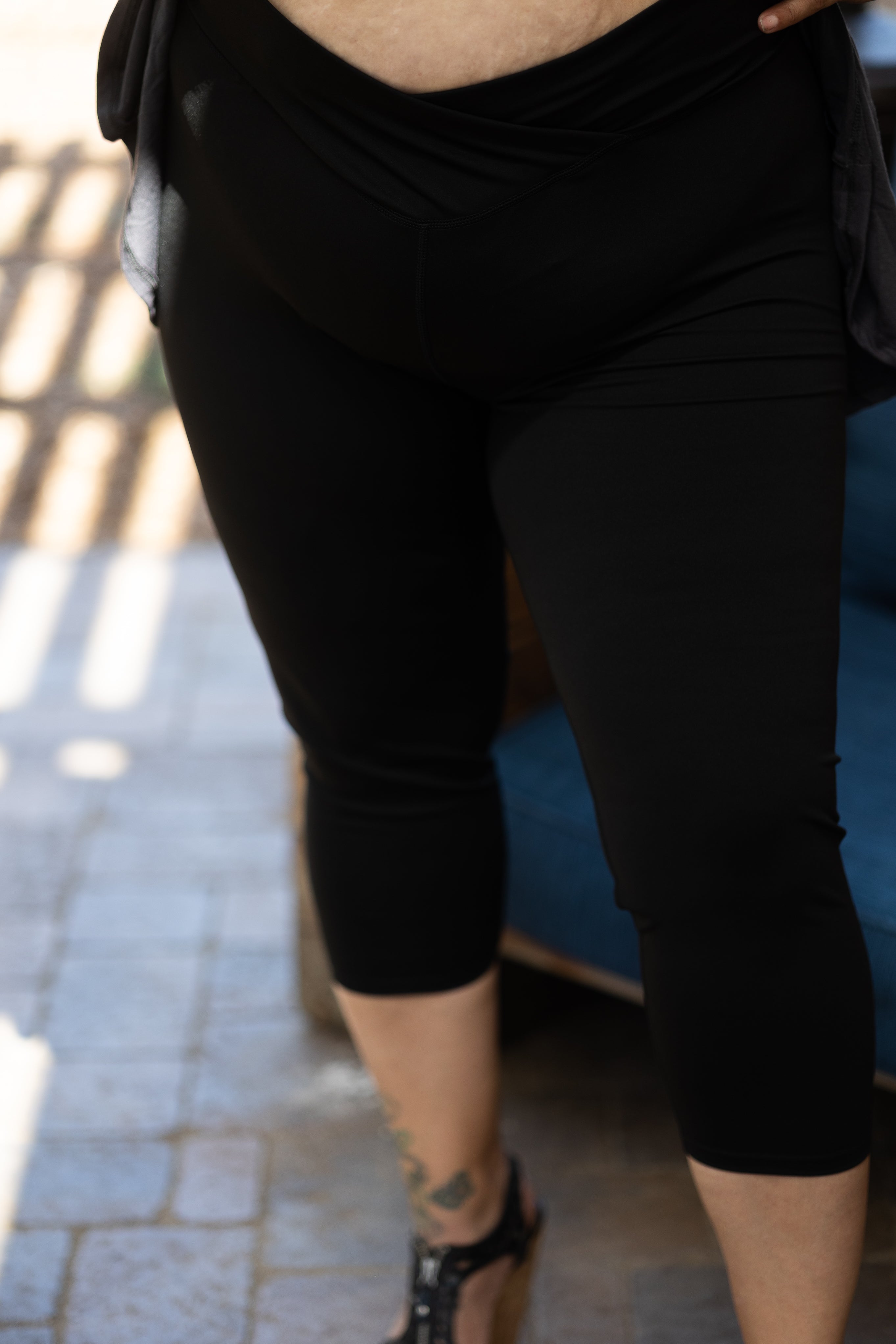 Perfect Curves Crop Leggings