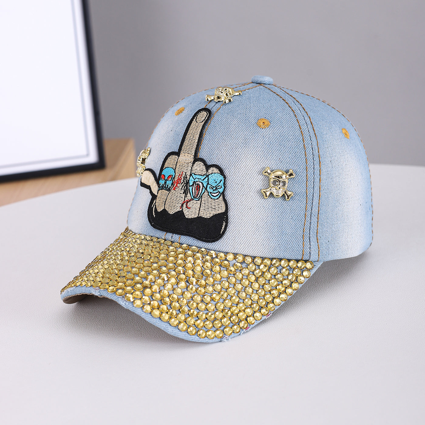 Metal Skull Diamond-Studded Flat Brim Snapback