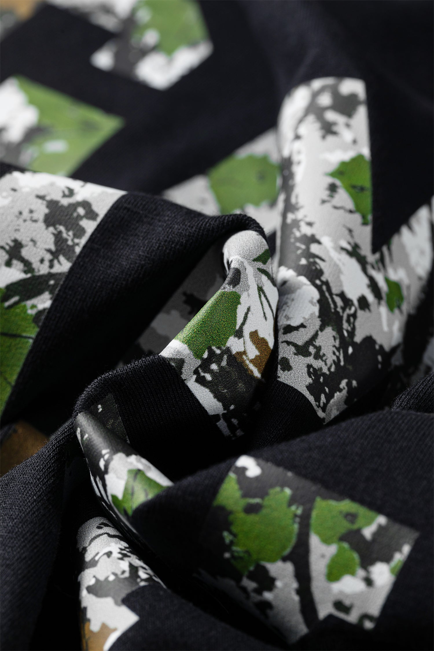 Camo Game Day Letter Graphic Round Neck T-Shirt