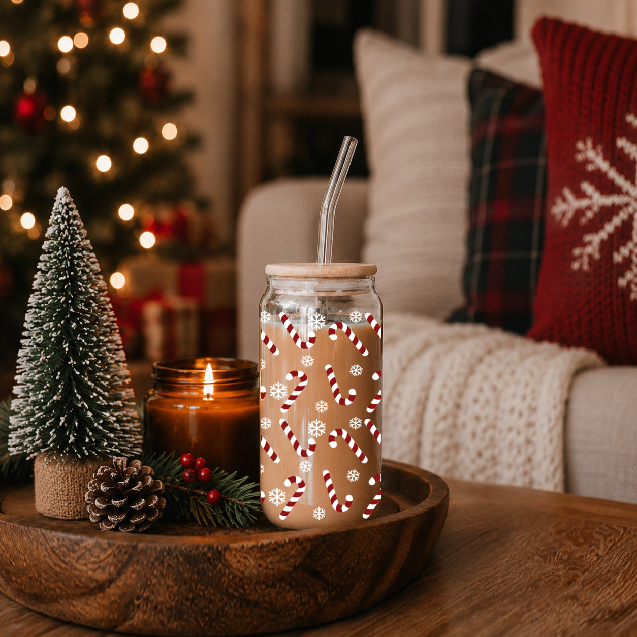 Holiday glass tumbler 17oz - Christmas coffee cup with bamboo lid glass straw - Festive kitchen gifts
Bulk Christmas kitchen gift - candy cane and snowflake glass coffee cup with straw
Holiday glass tumbler cup with bamboo lid and glass straw - festive design