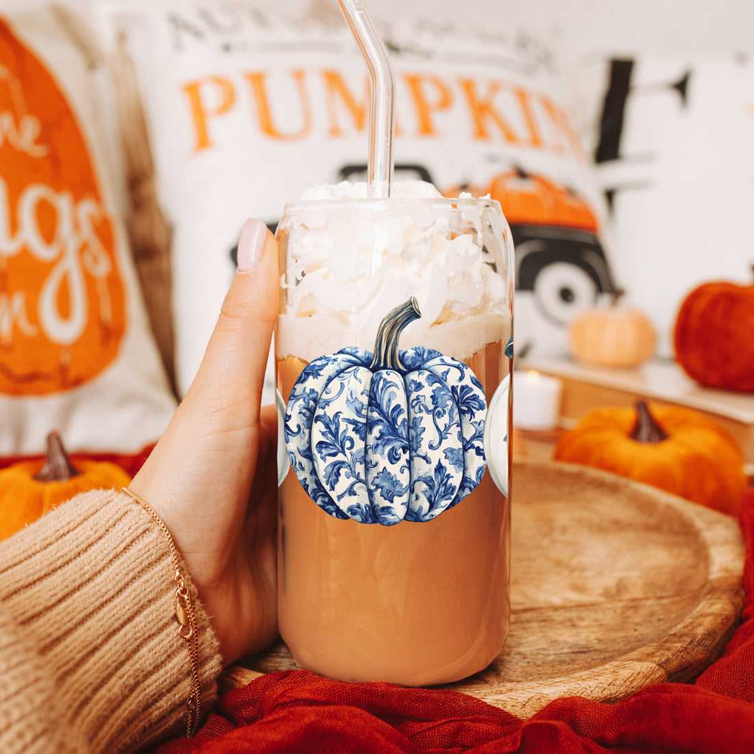 chinoiserie pumpkin tumbler set
blue white fall glass collection
luxury autumn drinkware set
ginger jar style pumpkin glass