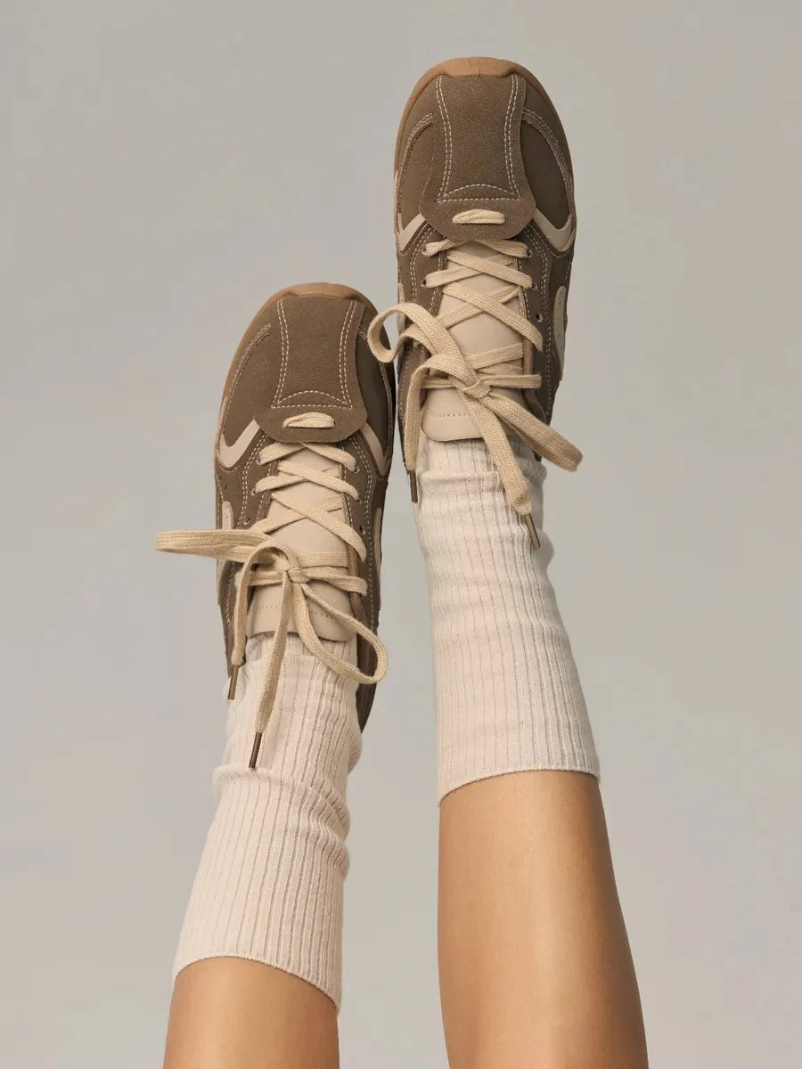 Claire Sneakers for a Chic Look