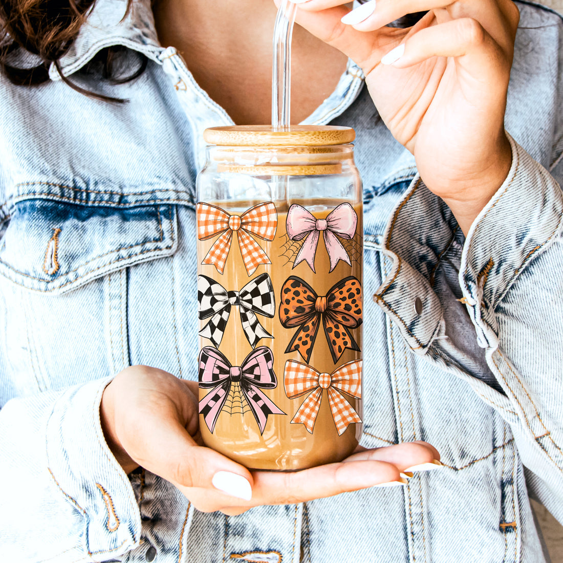 Mixed pattern coquette glass container
Aesthetic bow collection tumbler
Cottage core fall drinking glass
Girly pattern mason jar style cup