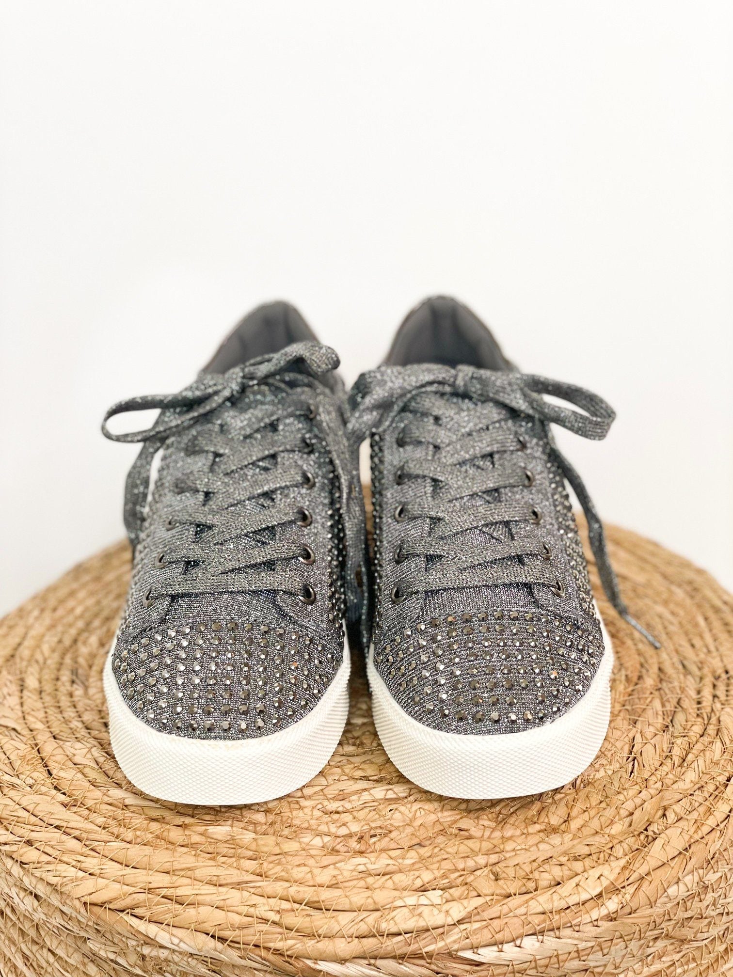 Diva Sneaker in Pewter