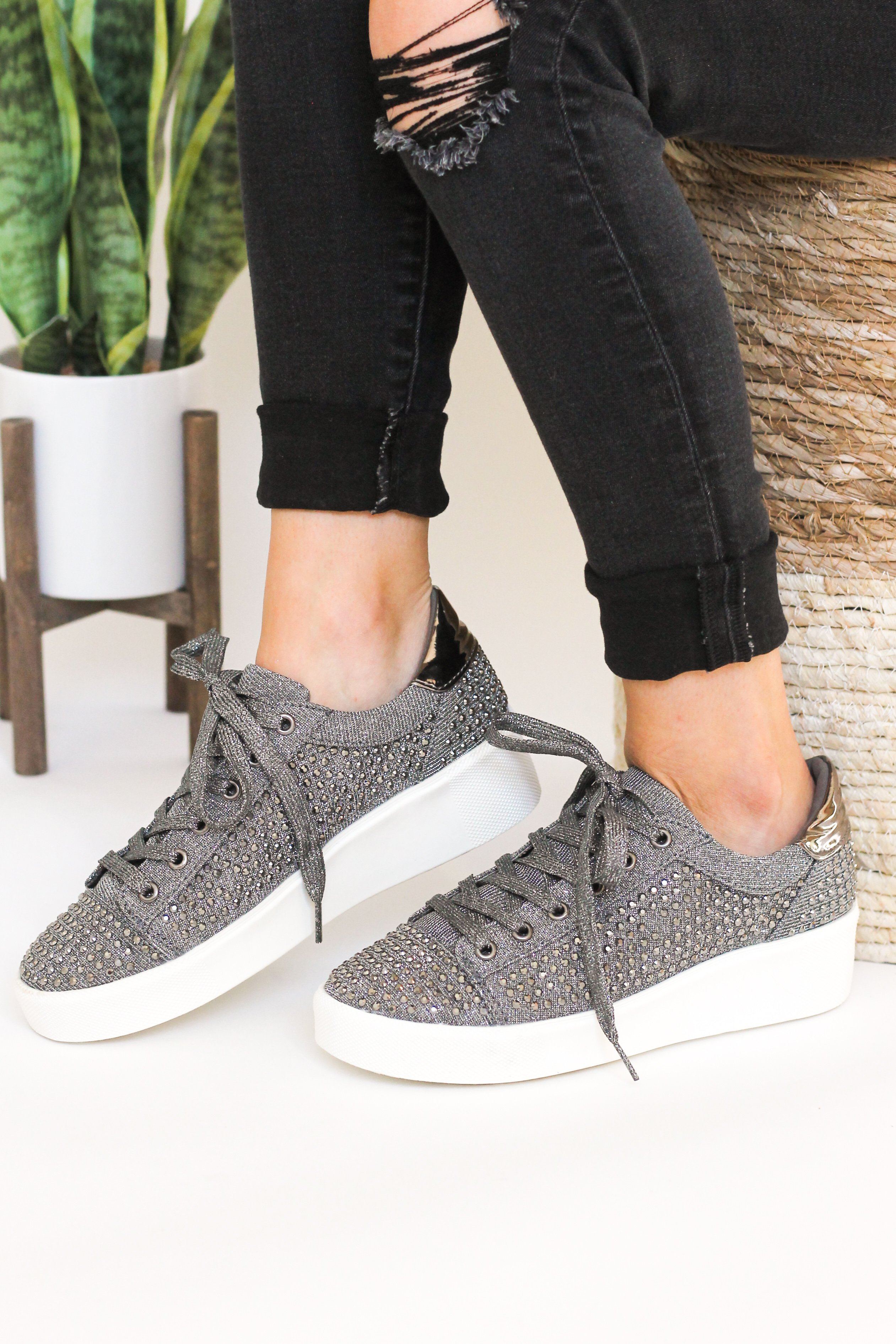 Diva Sneaker in Pewter