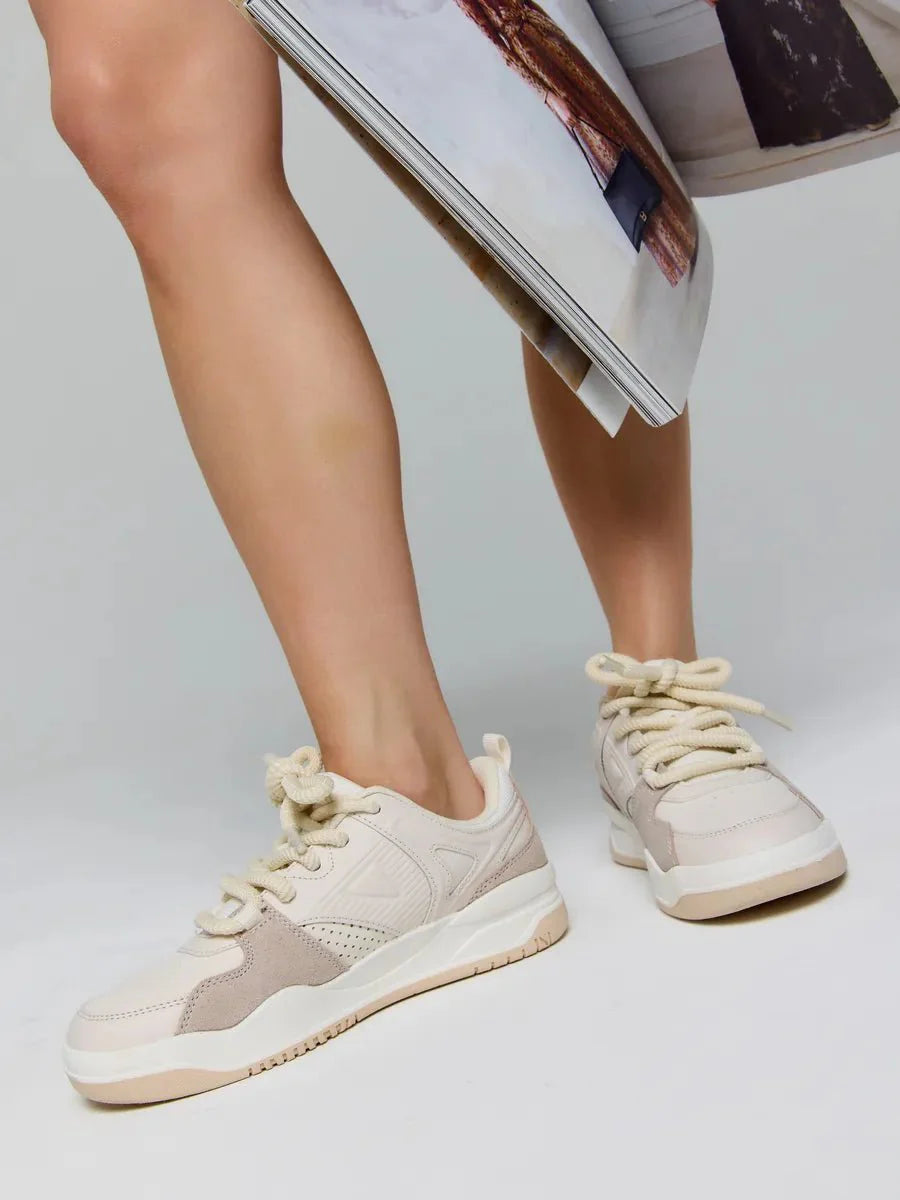 Erasmo Sneakers: Style and Comfort