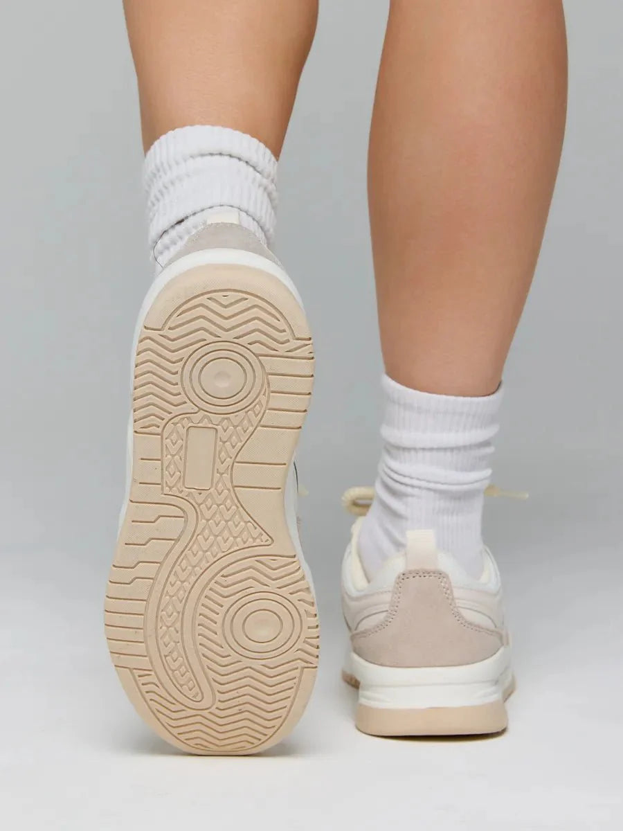 Erasmo Sneakers: Style and Comfort