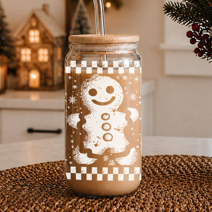 Retro Christmas glass cup 17oz with bamboo lid - Vintage gingerbread tumbler with glass straw - Holiday drinkware gift
Retro gingerbread glass tumbler with bamboo lid and straw - Christmas holiday cup
Christmas kitchen gift – 17oz glass tumbler with retro holiday gingerbread design