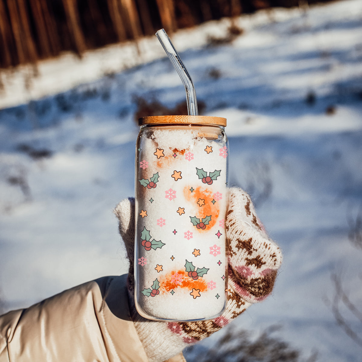 Christmas cups with lids and straws
Mistletoes and snowflakes christmas decoration glass cups
Santa’s Ho Ho Hoe