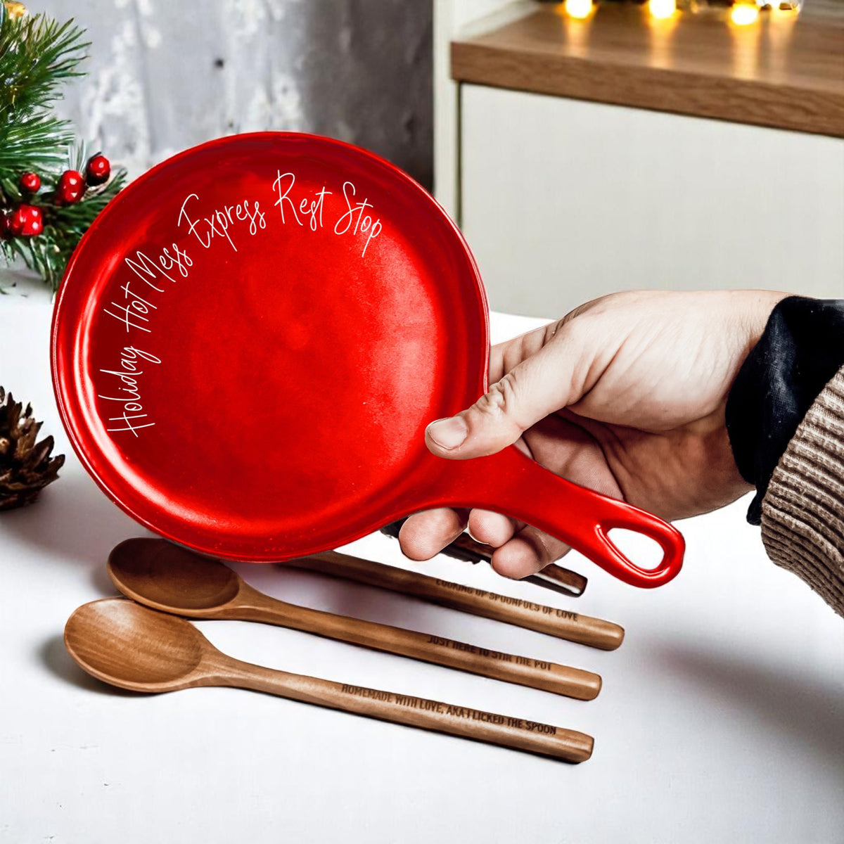 Holiday spoon rest red ceramic - Christmas kitchen gifts for women - Festive cooking accessories
Real Christmas cooking
Holiday host humor
Christmas kitchen reality
Holiday mess manager