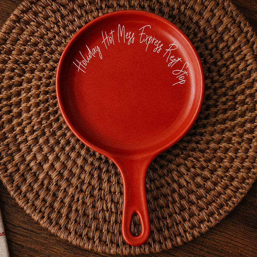 Christmas kitchen accessories red spoon rest - Holiday cooking gifts - Festive kitchen utensil holder
Festive kitchen accessories
Holiday cooking station
Christmas baking corner
Holiday kitchen display
Christmas gifts for mom who loves