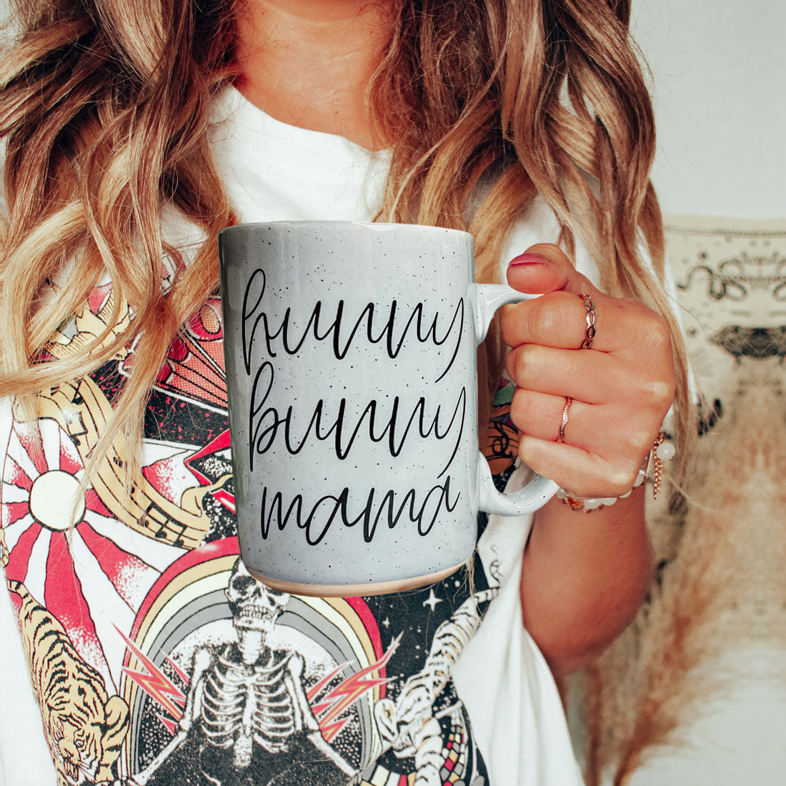 easter typography trend
spring home accents
easter gift aesthetic
spring mom essentials