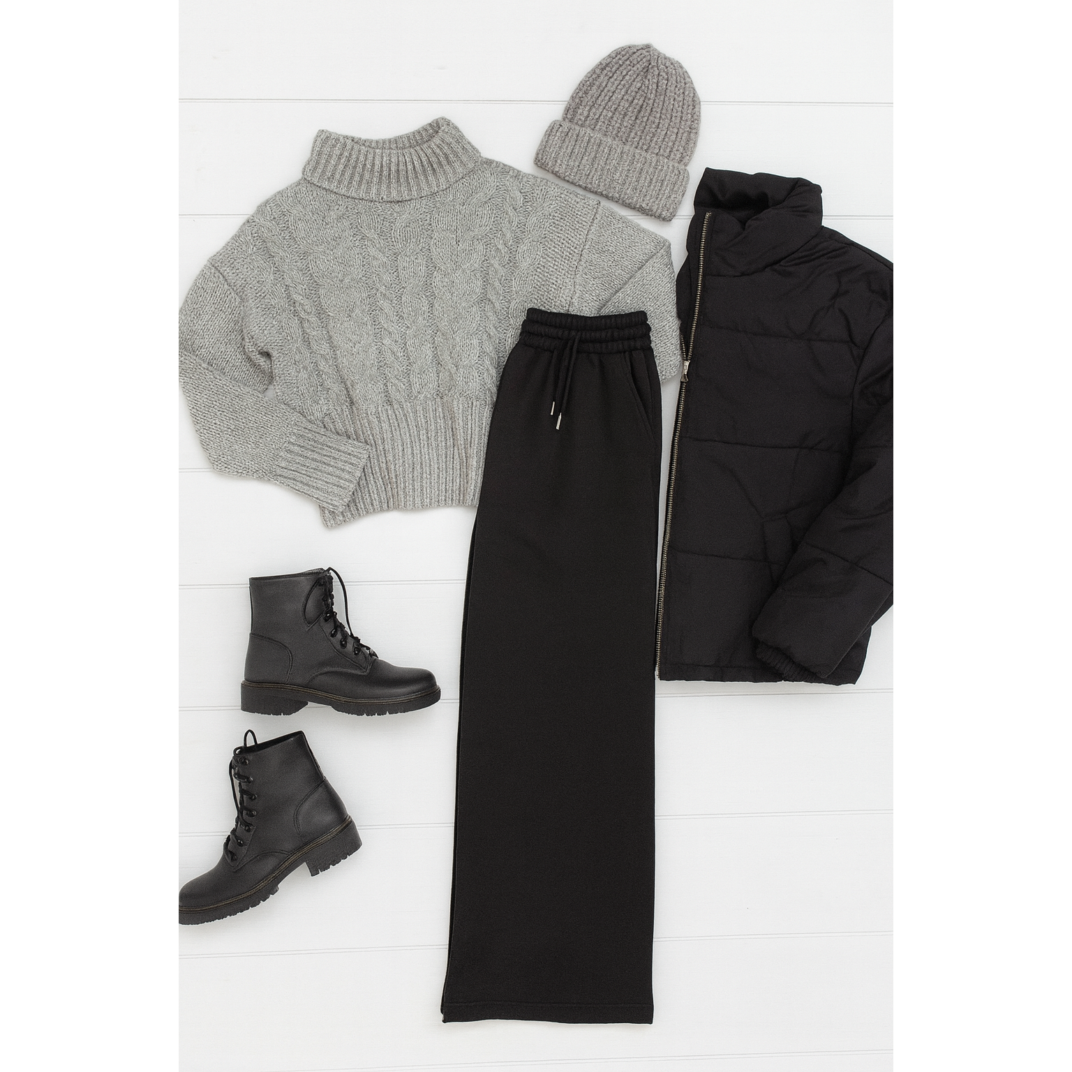 Jenna Comfy Wide Leg Fleece Pants with pockets and drawstring waist
Buttery soft wide leg fleece pants for women by Julia Rose