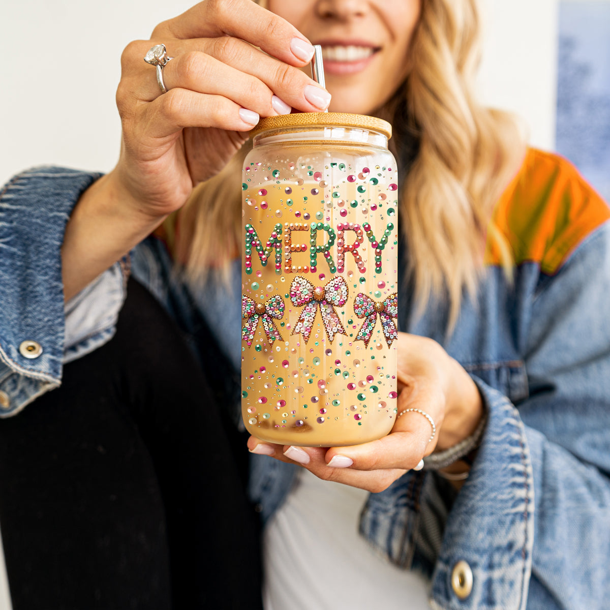 Holiday kitchen gift – colorful “Merry” glass cup for Christmas coffee
Sparkly Christmas coffee mug – glass tumbler with sequins and coquette bows
