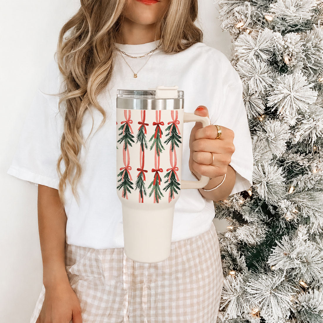 decorative holiday drink cup
winter gift tumbler with greenery
holiday hydration cup with festive pattern
Christmas tumbler for everyday holiday use
festive seasonal tumbler with handle
Christmas cup for winter coffee
holiday travel drinkware for women
winter tumbler with red ribbon design
Christmas water cup with festive greenery
holiday coffee cup with botanical print
Christmas tumbler for holiday shopping
festive cup for Christmas morning
holiday tumbler for gift wrapping season
Christmas drinkware gift