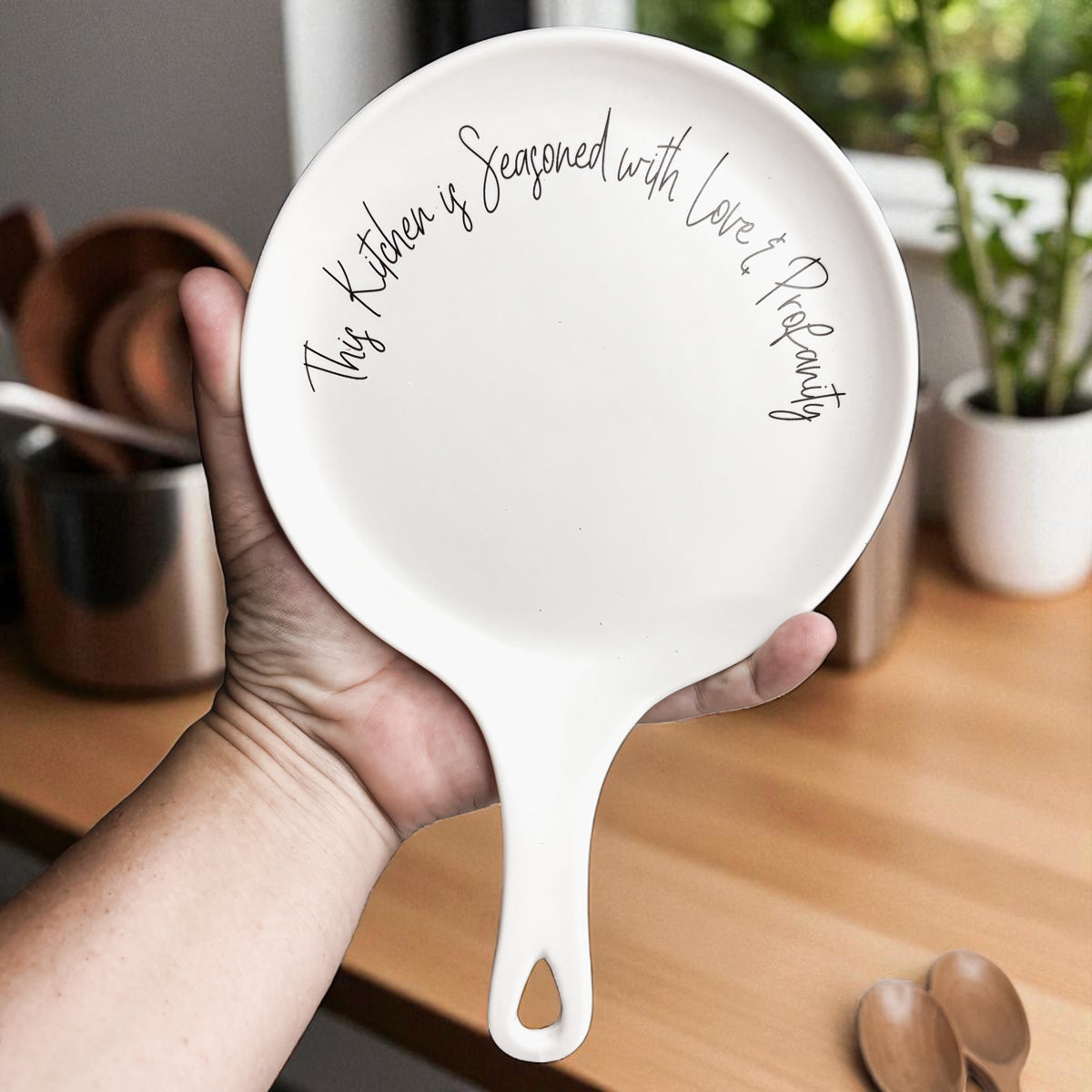 Kitchen party favor
Host appreciation gift
Dishwasher safe spoon rest
Microwave safe ceramics