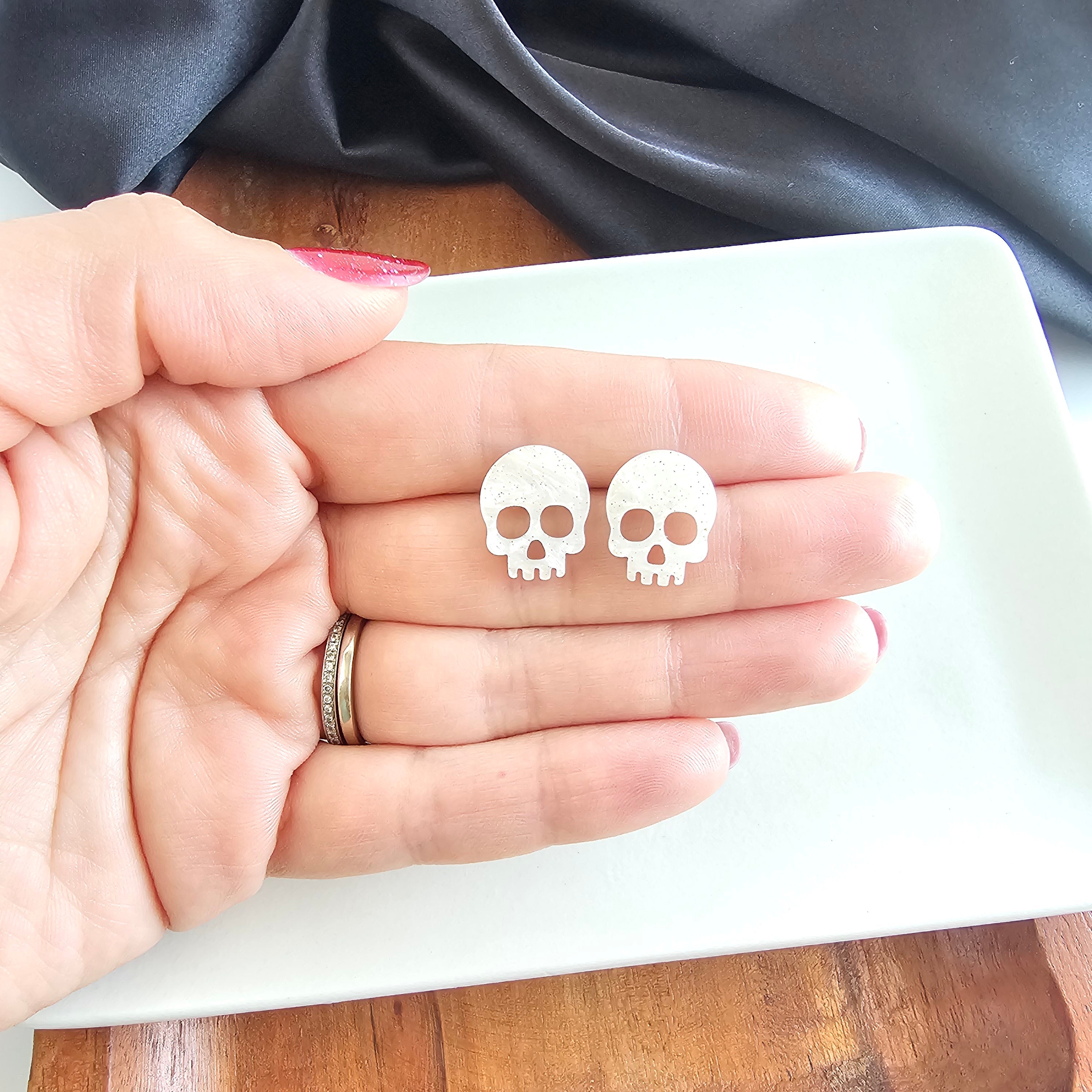 Skeleton Studs - White Shimmer