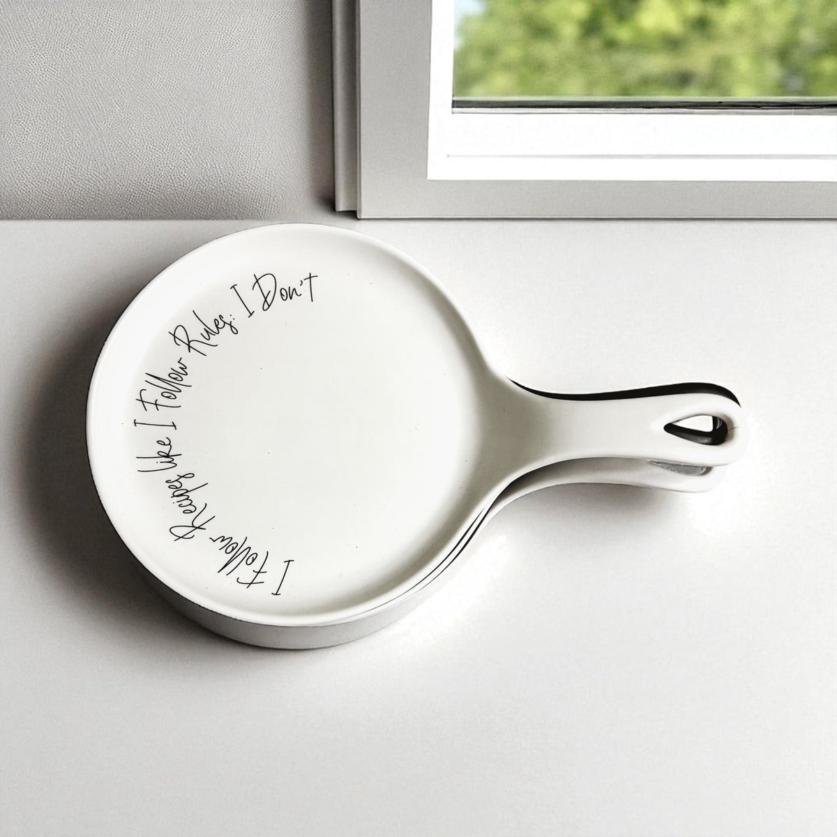 Gia Roma kitchen decor
USA shipped kitchen gifts
Kitchen boss decor
Chef humor present
Cooking enthusiast gift