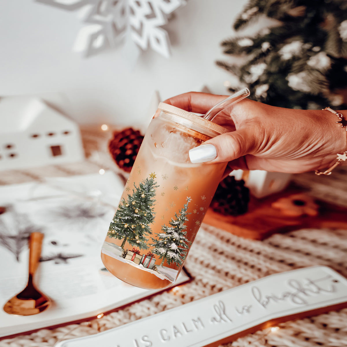 Christmas kitchen decor drinkware - festive glass tumbler with straw
Christmas coffee cup gift - glass tumbler with snowy tree design
